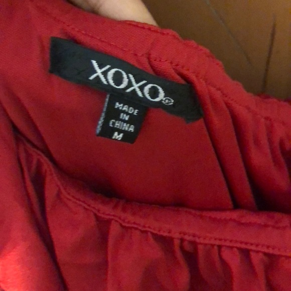 Red dress - Picture 2 of 4